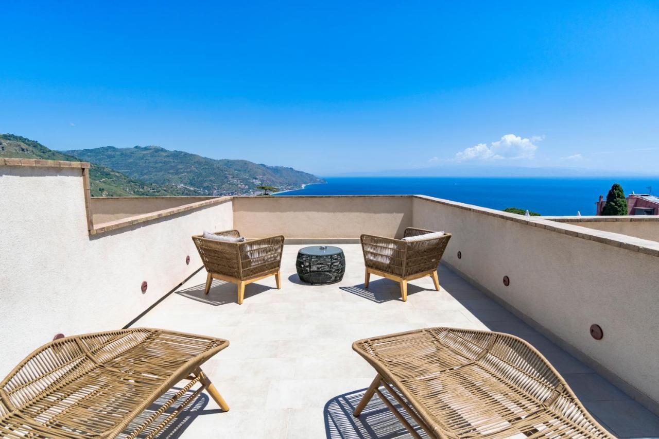 Superior Double or Twin Room with Terrace and Sea View